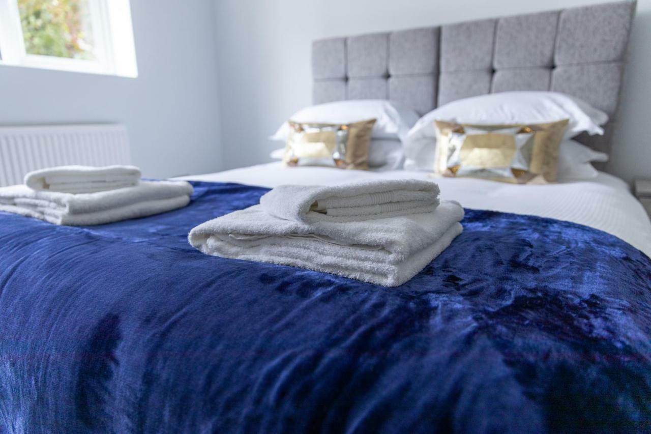 London Northwick Park Serviced Apartments By Riis Property ハーロウ エクステリア 写真