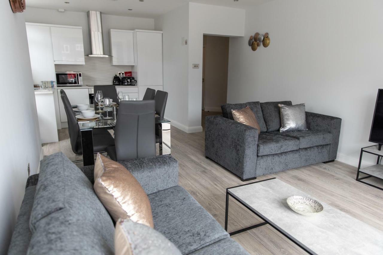 London Northwick Park Serviced Apartments By Riis Property ハーロウ エクステリア 写真