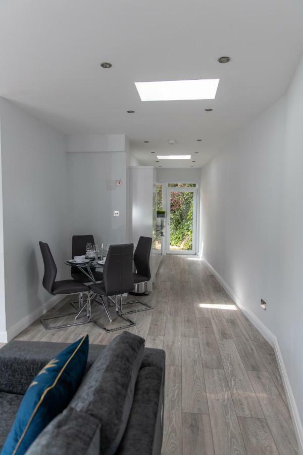 London Northwick Park Serviced Apartments By Riis Property ハーロウ エクステリア 写真