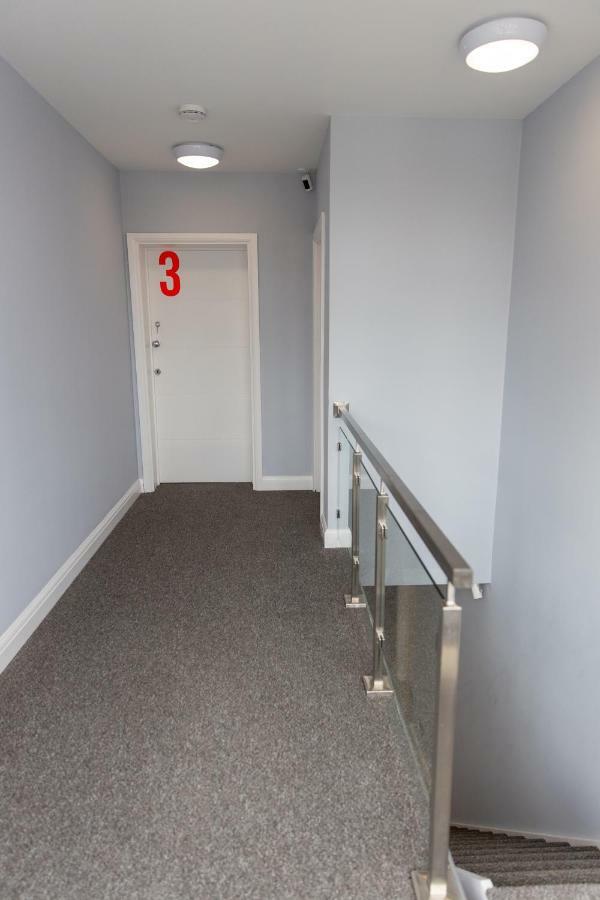 London Northwick Park Serviced Apartments By Riis Property ハーロウ エクステリア 写真