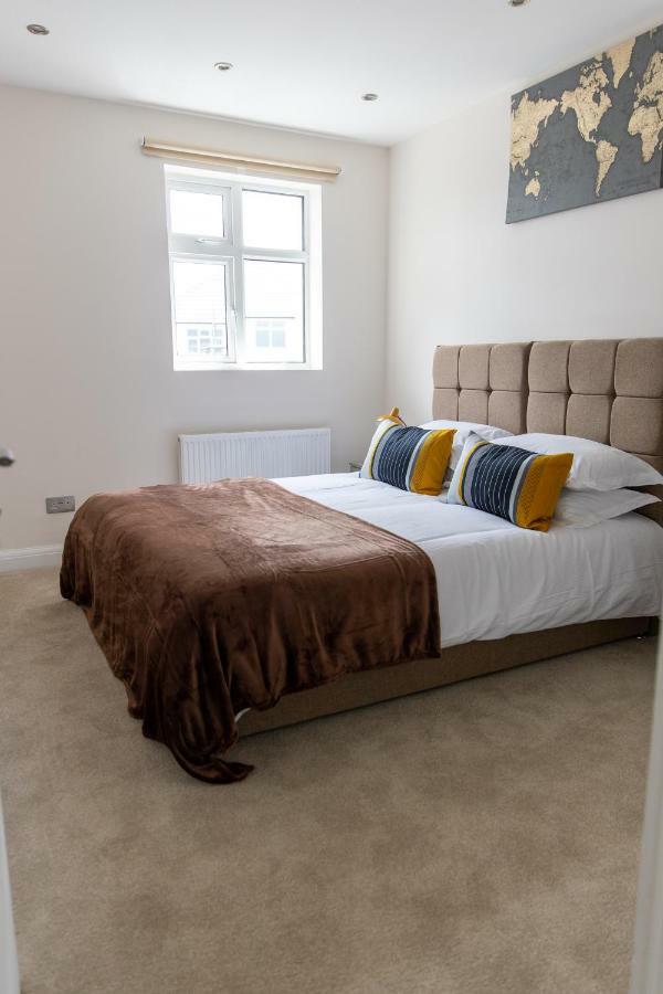 London Northwick Park Serviced Apartments By Riis Property ハーロウ エクステリア 写真