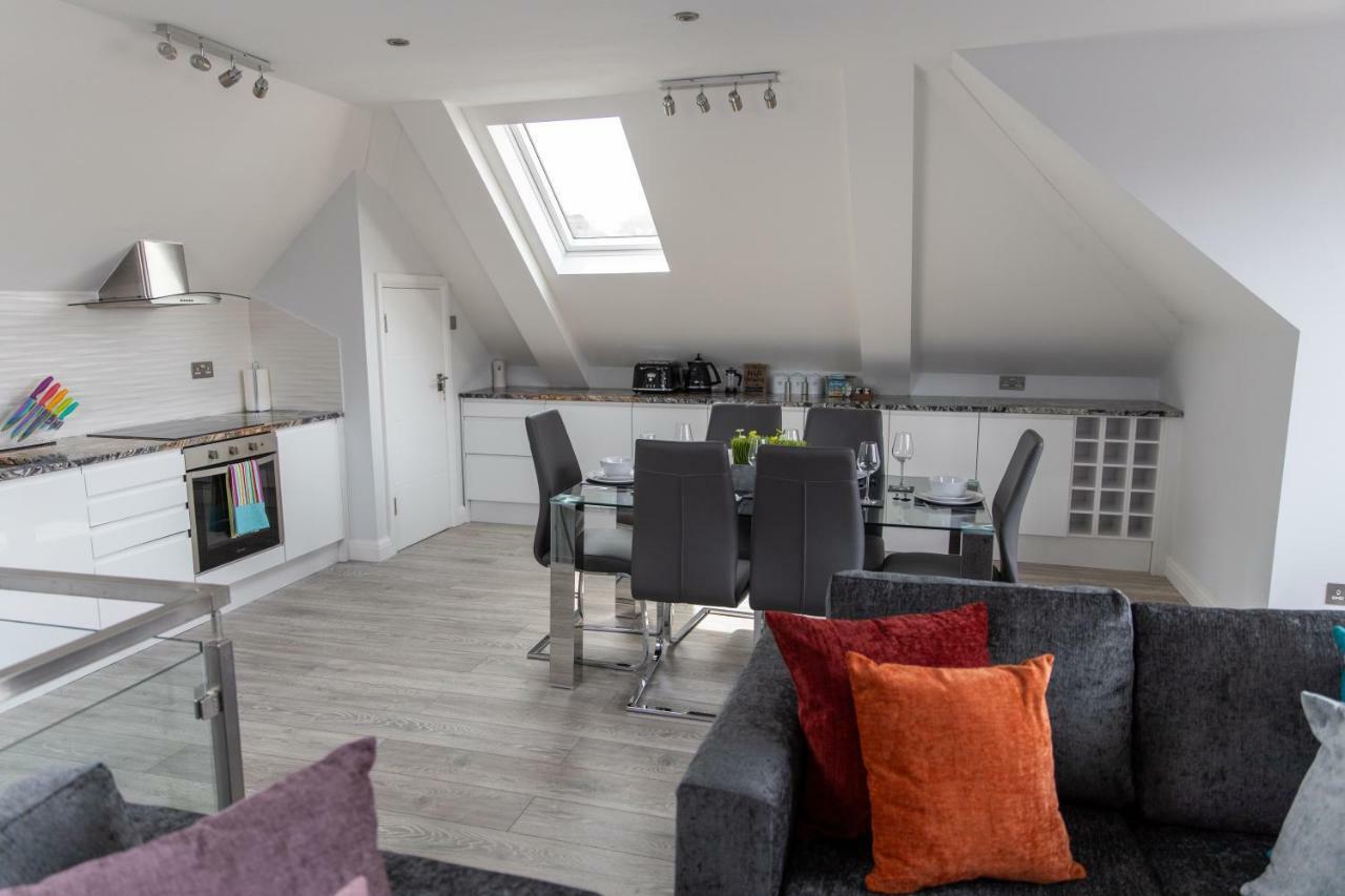 London Northwick Park Serviced Apartments By Riis Property ハーロウ エクステリア 写真