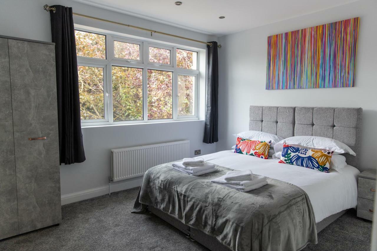 London Northwick Park Serviced Apartments By Riis Property ハーロウ エクステリア 写真