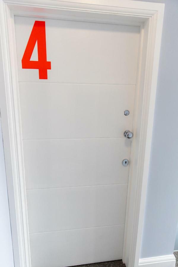 London Northwick Park Serviced Apartments By Riis Property ハーロウ エクステリア 写真